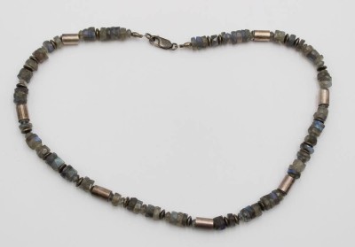 Auktion 362<br>Halskette, Labradorit, Silber-Zierelemente, ca. L-45cm [1]