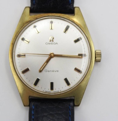 Auktion 362<br>Vintage Herren-Armbanduhr, OMEGA Geneve, Handaufzug, Werk läuft, D-3,5cm, Lederband [1]