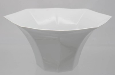 Auktion 368<br>Vase, Hutschenreuther, Weißporzellan, H-12cm B-24,5cm [1]