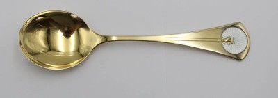 Auktion 362<br>Jahreslöffel 1972, Robbe & Berking, 925er Silber vergoldet, 56,4gr.,  L-17,2cm [1]