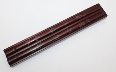 Auktion 362<br>Stäbchenkasten, Morgens und Abends, China, ca. L-27cm [1]