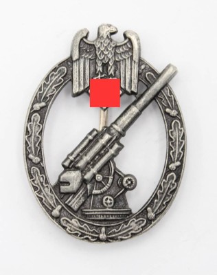 Auktion 362<br>Flakkampfabzeichen, Herst. 