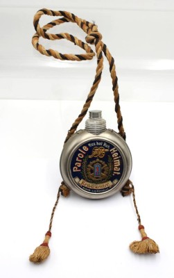Auktion 362<br>Reservisten-Flasche, Rgt. 22, Parole Heimat, ca. 15cm [1]