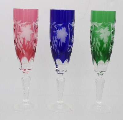 Auktion 362<br>3x Buntglas-Sektflöten, Nachtmann, ca. H-21,5cm [1]