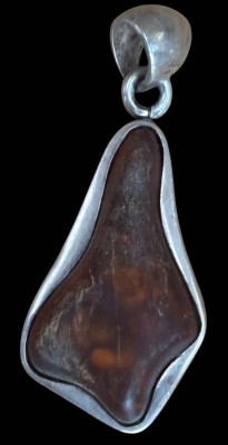 Auktion 362<br>massiver Silber-925- Anhänger  mit Bernstein (stumpf, müsste poliert werden), H-ca, 5,7 cm, 12,2 gr [1]