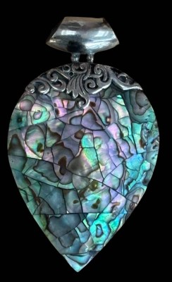 Auktion 362<br>gr. Silber-925- Anhänger mit Perlmutt, 6,5x4 cm, 15,7 gr [1]