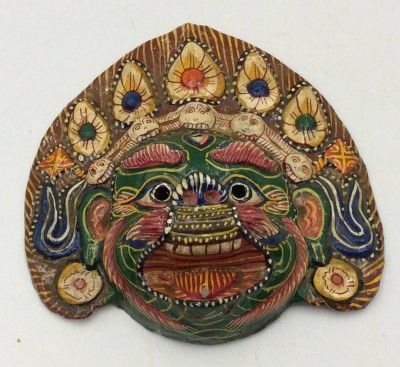 Auktion 362<br>Wandmaske, wohl Bali, Pappmachee, 19x19 cm [1]