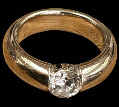 Auktion 362<br>massiver Silberring-925- mit klaren Stein, Kronenmarke, RG 60, 11,8 gr [1]