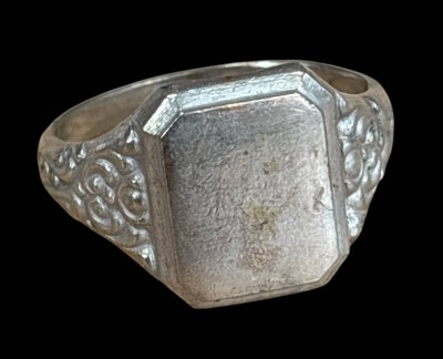Auktion 362<br>Silber-925- Siegelring, Gravurplatte unbeschriftet, wohl neuwertige Lagerware, RG 67, 6,8 gr [1]