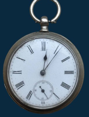 Auktion 362<br>alte HTU mit Schlüsselaufzug, Werk läuft, 
