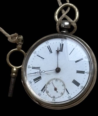 Auktion 362<br>mechan. HTU mit Schlüssel, Werk läuft, guter Zustand, D-4,3 cm [1]