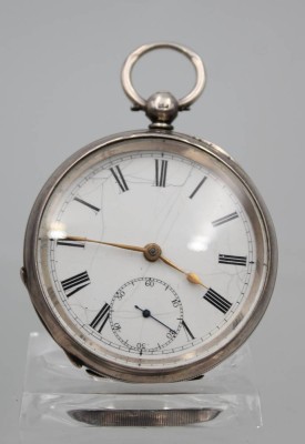 Auktion 363<br>Spindeltaschenuhr, Waltham, Silbergehäuse, Werk läuft, Ziffernblatt altrissig, D-5,3cm [1]