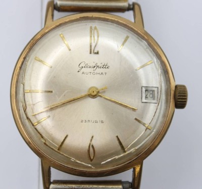 Auktion 363<br>Vintage-Armbanduhr, Glashütte, Automat, Werk läuft, Alters-u. Tragespuren, Glas gerissen, ca. D-3,6cm [1]