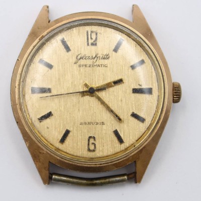 Auktion 363<br>Vintage-Armbanduhr, Glashütte, Spezimatic, Werk läuft, ohne Armband, Alters-u. Tragespuren, ca. D-3,6cm [1]