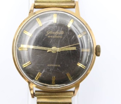 Auktion 363<br>Vintage-Armbanduhr, Glashütte, Spezimatic, Werk läuft, Alters-u. Tragespuren, ca. D-3,6cm [1]