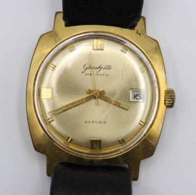 Auktion 363<br>Vintage-Armbanduhr, Glashütte, Spezimatic, Werk läuft, Alters-u. Tragespuren, ca. D-3,6cm [1]