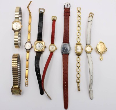 Auktion 363<br>8x div. Damen-Uhren, Glashütte, meist mechanisch, Werke nicht geprüft, teilw. Alters-u. Tragespuren, 1x Krone fehlt [1]