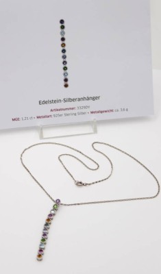 Auktion 363<br>langer 925er Silber-Anhänger, div. Edelsteine, an Silberkette, 5,1gr., L-44cm Anh. L-5,5cm, Zertifikat anbei [1]