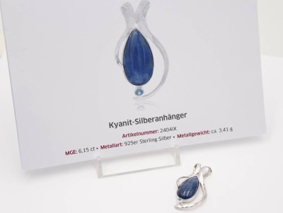 Auktion 363<br>schöner 925er Silber-Kettenflyer, Kyanit, 4,7gr., L-3,5cm, Zertifikat anbei [1]