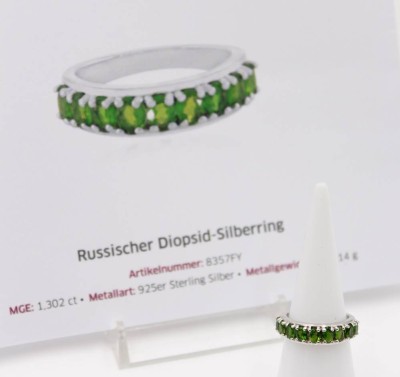 Auktion 363<br>925er Silber-Ring, Diopsid, 3,2gr., RG 51, Zertifikat anbei [1]