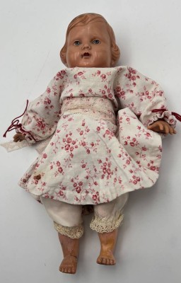 Auktion 363<br>kl. Celluloid Puppe, 