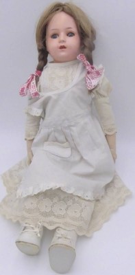Auktion 363<br>gr. Masse Gliederpuppe ohne Hersteller,, Schlafaugen, Beine Ziegenleder, H-55 cm [1]