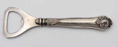 Auktion 363<br>Flaschenöffner, Silbergriff, Dänemark 1948, L-13,5cm [1]