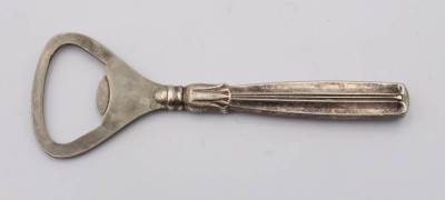 Auktion 363<br>Flaschenöffner, Silbergriff, Dänemark, älter, L-10,5cm [1]