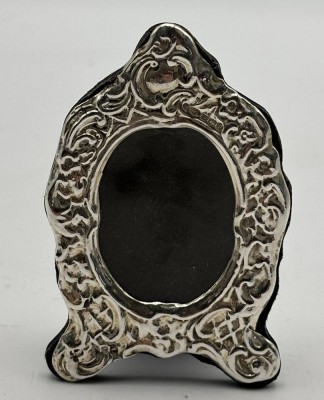 Auktion 363<br>kl. Tisch-Fotorahmen, Silber, H-9,5 cm, B-6 cm [1]
