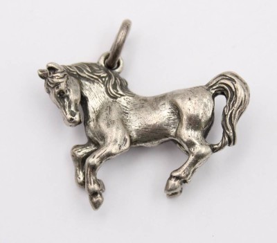 Auktion 363<br>massiver 925er Silber-Anhänger, Pferd, 17,5gr., 3 x 3cm [1]