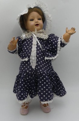 Auktion 363<br>Massekopfpuppe 