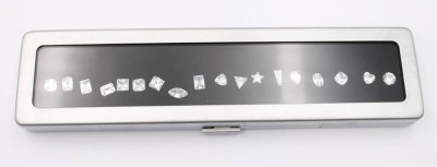 Auktion 363<br>Etui mit 18 Steinschliff Mustern, keine Edelsteine! [1]