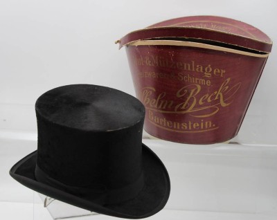 Auktion 363<br>alter Zylinder in orig. Schachtel, Bartenstein, Altersspuren [1]