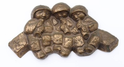 Auktion 368<br>Wandbild, Bronze, 3 musizierende Kinder, ca. 9 x 17cm [1]