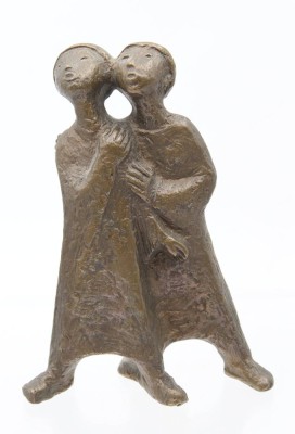Auktion 363<br>Bronzegruppe, singendes Paar, ca. H-16cm [1]