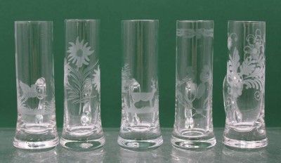 Auktion 363<br>5x Likörgläser, beschliffen, ca. H-10cm [1]