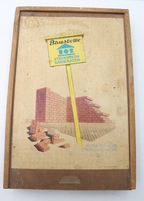 Auktion 363<br>Baukasten BOB Steckstein - Baukasten wohl komplett im Holzkasten mit illustriertem Schiebedeckel [1]