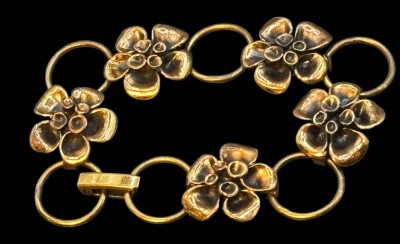 Auktion 364<br>Hannu Ikonen Reindeer Moss Finland, bronze Armband mit Rentiermoos-Blüten, L-ca. 18 cm [1]