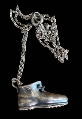 Auktion 364<br>Silberkette mit Glücksschuh, 3 gr [1]