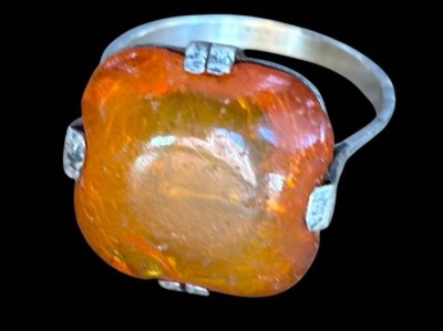 Auktion 364<br>Silberring-800- mit braunen Stein, RG 57, 3,41 gr. Tragspuren [1]