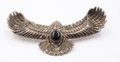 Auktion 364<br>925er Silber-Brosche, Adler, Onyx und Markasiten, B-5,2cm, 7,3gr. [1]