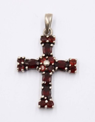 Auktion 364<br>925er Silber-Kreuzanhänger mit Granat, 5,7gr., L-4cm [1]