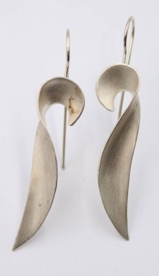 Auktion 364<br>925er Silber-Ohrhänger, KLM, 7gr., L-6cm [1]