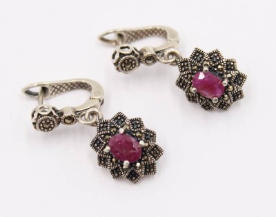 Auktion 364<br>Paar 925er Silber-Ohrhänger, Rubine und Markasiten, 10,5gr., L-3cm [1]