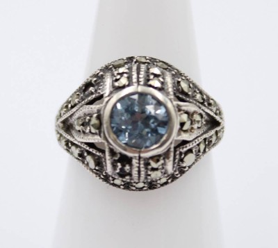 Auktion 364<br>925er Silber-Ring, wohl Blautopas und Markasiten (3 fehlen), 5,1gr., RG 52 [1]