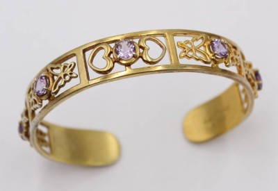 Auktion 364<br>925er Silber-Armspange vergoldet, Amethystbesatz, Ziermonogramm 