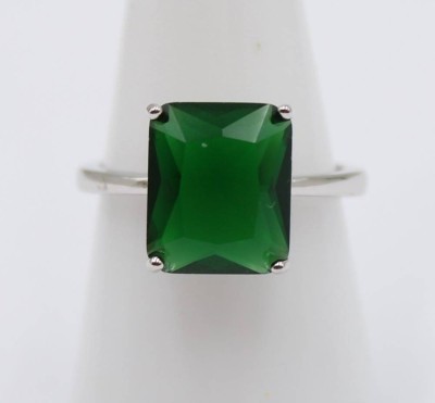 Auktion 364<br>925er Silber-Ring mit grünem Stein, 4,4gr., RG 57 [1]