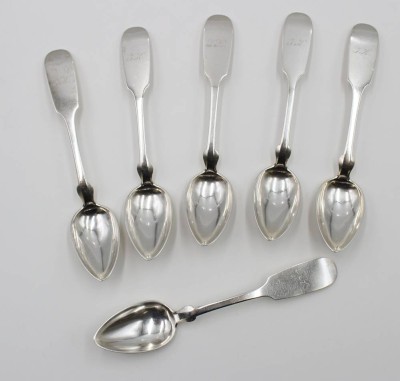 Auktion 364<br>6x Kaffeelöffel, 13lötig, Spatenform, Ziermonogramm, 19. Jhd., 106,1gr., L-14,8cm [1]