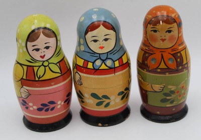 Auktion 364<br>4 mittelgrosse Matroschkas, Handarbeit, H-ca. 15 cm [1]