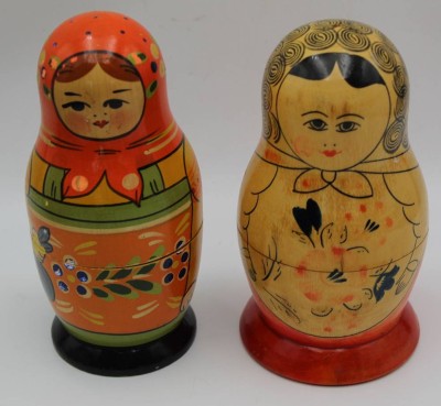 Auktion 364<br>2 mittelgrosse Matroschkas, H-18 cm [1]